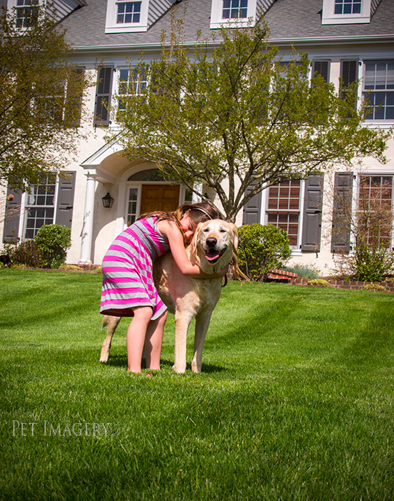 hugs in front of home best dog photography kaplan